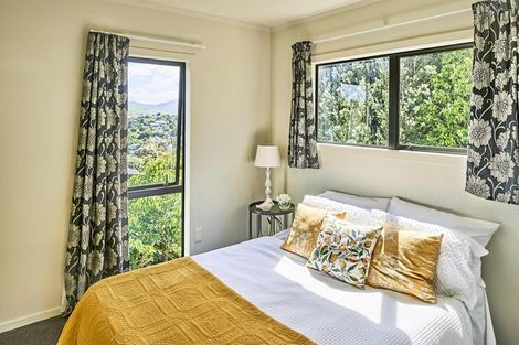 Photo of property in 27 Eskdale Road, Papakowhai, Porirua, 5024