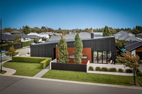 Photo of property in 2 Wallace Crescent, Prebbleton, 7604