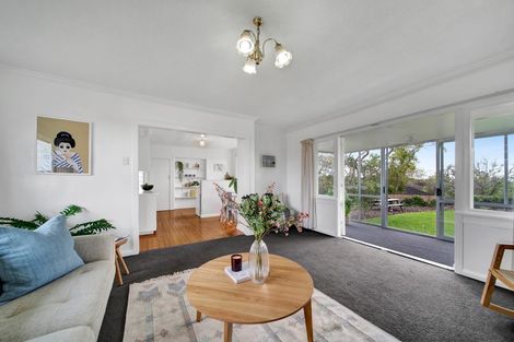 Photo of property in 184 Seaview Road, Westown, New Plymouth, 4310