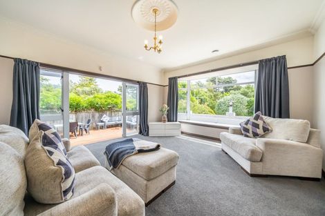 Photo of property in 6 Chatsworth Road, Silverstream, Upper Hutt, 5019