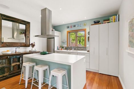 Photo of property in 538 Broadway, Strathmore Park, Wellington, 6022