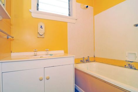 Photo of property in 22 Nicholson Street, Forbury, Dunedin, 9012