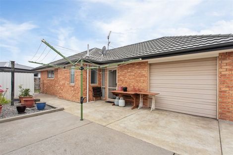 Photo of property in 17 Sweet Waters Place, Woolston, Christchurch, 8023