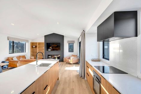 Photo of property in 14 Arion Court, Mount Pisa, Cromwell, 9383