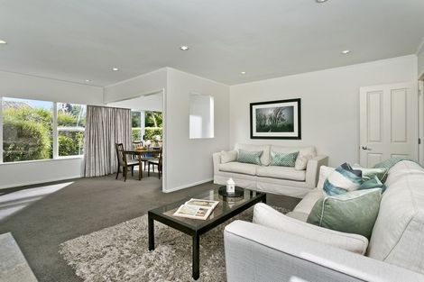 Photo of property in 2/43 Northumberland Avenue, Belmont, Auckland, 0622