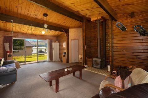 Photo of property in 50 Oxford Street, Kingston, Athol, 9793