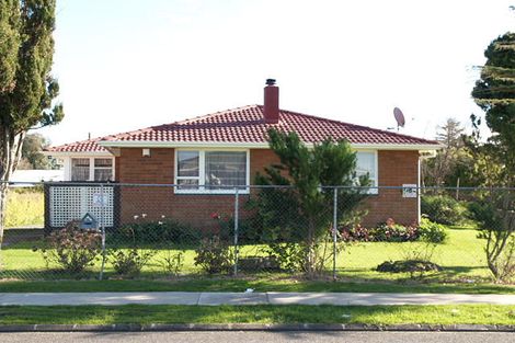 Photo of property in 93 Raglan Street, Mangere East, Auckland, 2024