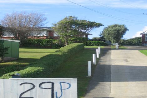 Photo of property in 29 Aberfeldy Street, Cannons Creek, Porirua, 5024