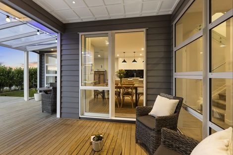 Photo of property in 3 Paige Road, Orewa, 0931