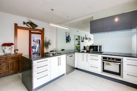 Photo of property in 41 Carnell Street, Napier South, Napier, 4110