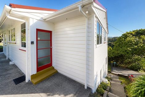 Photo of property in 17 Durham Street, Cannons Creek, Porirua, 5024