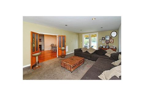 Photo of property in 6 Viola Avenue, Mangere East, Auckland, 2024