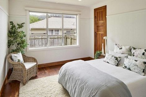 Photo of property in 57 Ranui Terrace, Tawa, Wellington, 5028