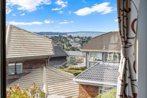 Photo of property in 1/56 Aberdeen Road, Campbells Bay, Auckland, 0620