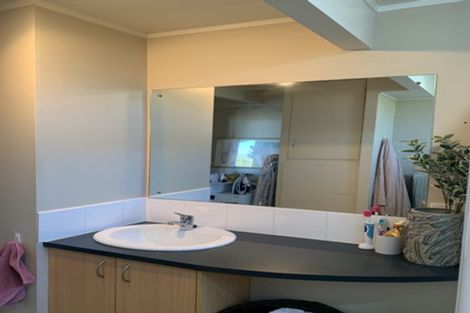 Photo of property in 2/73 Shelly Beach Road, Saint Marys Bay, Auckland, 1011