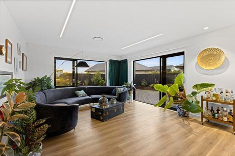 Photo of property in 1 De Surville Way, Pegasus, 7612