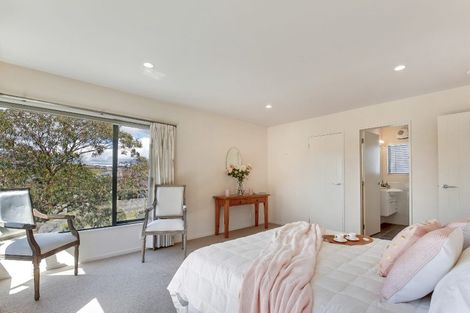 Photo of property in 28a James Cook Drive, Whitby, Porirua, 5024