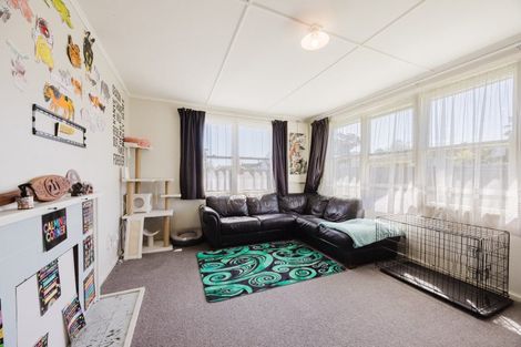 Photo of property in 18 Mackie Street, Waipukurau, 4200