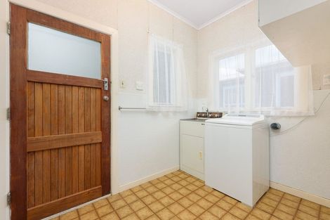 Photo of property in 40 Oxford Street, Te Puke, 3119