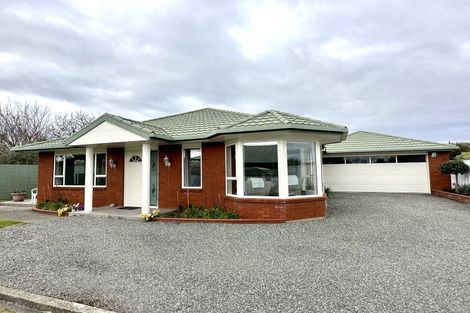 Photo of property in 11 Kakapo Street, Waikiwi, Invercargill, 9810