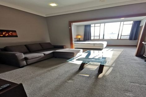 Photo of property in The Metropolis Apartments, 810/1 Courthouse Lane, Auckland Central, Auckland, 1010
