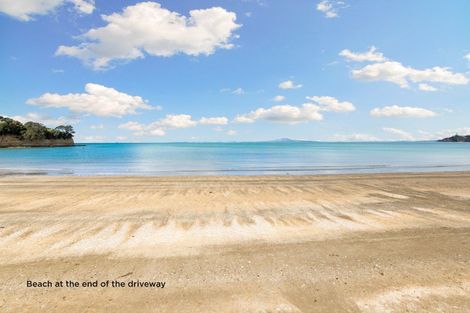 Photo of property in 1/28 Manly Esplanade, Browns Bay, Auckland, 0630