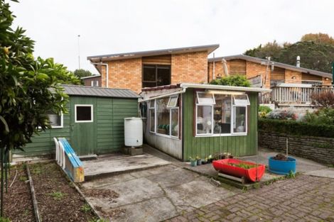 Photo of property in 12 Hillside Crescent, Westown, New Plymouth, 4310