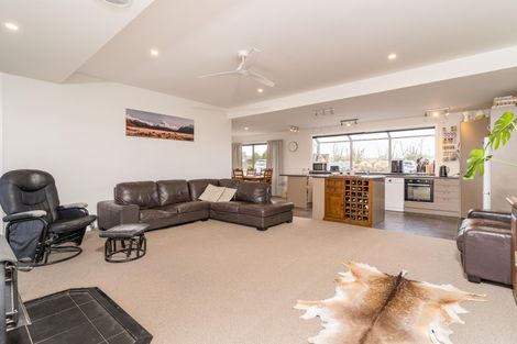 Photo of property in 35 Ben Ohau Road, Ben Ohau, Twizel, 7999