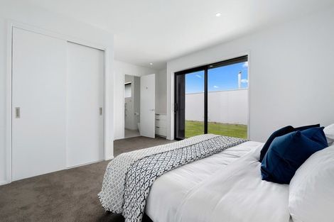 Photo of property in 15 Stackbrae Avenue, Wanaka, 9305