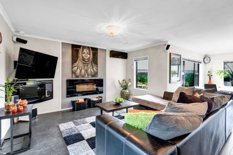 Photo of property in 40 Redwood Crescent, Hurdon, New Plymouth, 4310