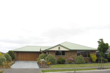 Photo of property in 11 Kohi Drive, Parklands, Christchurch, 8083