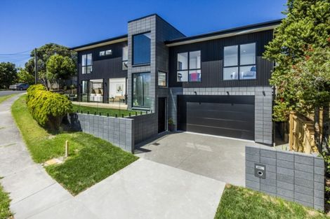 Photo of property in 9 Willis Street, Grasmere, Invercargill, 9810