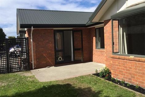 Photo of property in 15 Hinemoa Street, Spreydon, Christchurch, 8024