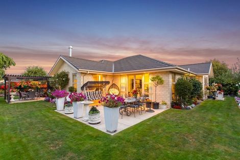 Photo of property in 32 Applefield Court, Northwood, Christchurch, 8051