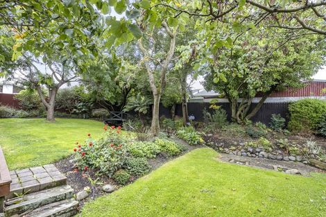 Photo of property in 14 Bush Street, Rangiora, 7400