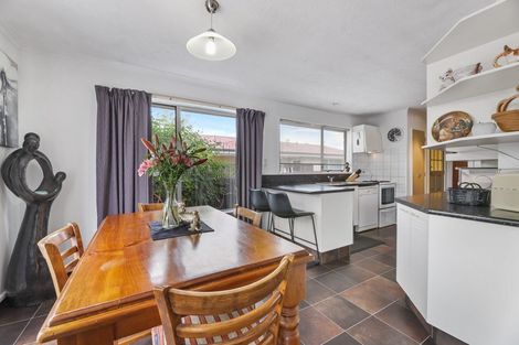 Photo of property in 22 Staffa Street, Woolston, Christchurch, 8062