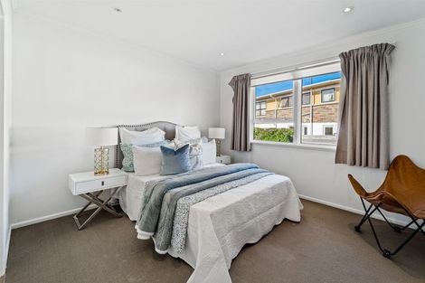 Photo of property in 1/23 Bond Crescent, Forrest Hill, Auckland, 0620