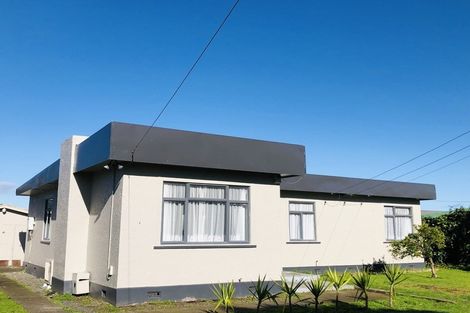 Photo of property in 19 Bignell Street, Gonville, Whanganui, 4501