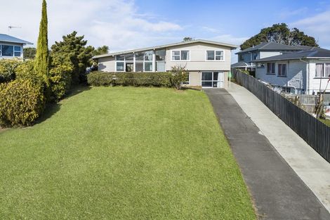 Photo of property in 46 Cardiff Road, Pakuranga, Auckland, 2010