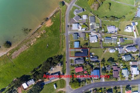 Photo of property in 4 Marchant Road, Hihi, Mangonui, 0494