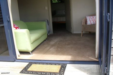 Photo of property in 68 Beach Road, Onerahi, Whangarei, 0110