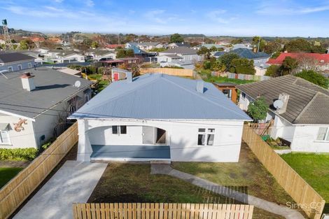 Photo of property in 4 Pharazyn Street, Gonville, Whanganui, 4500