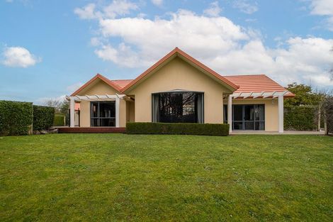 Photo of property in 55 Regent's Park Drive, Casebrook, Christchurch, 8051