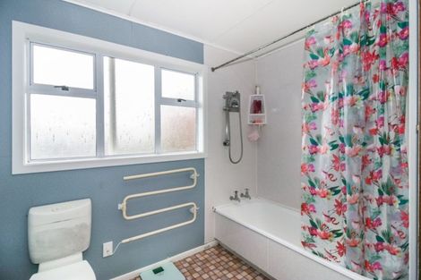 Photo of property in 22 Penrith Street, Westown, New Plymouth, 4310