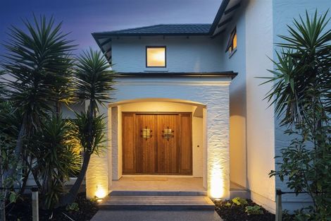 Photo of property in 12 Taunton Green, Papanui, Christchurch, 8052