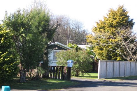 Photo of property in 16 Simon Place, Nawton, Hamilton, 3200