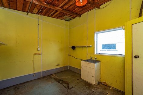 Photo of property in 26 Mclean Street, Woodville, 4920