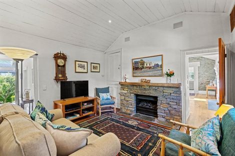 Photo of property in 21 Anglesea Street, Arrowtown, 9302