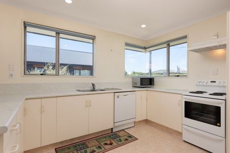 Photo of property in 114 Charles Street, Blenheim, 7201