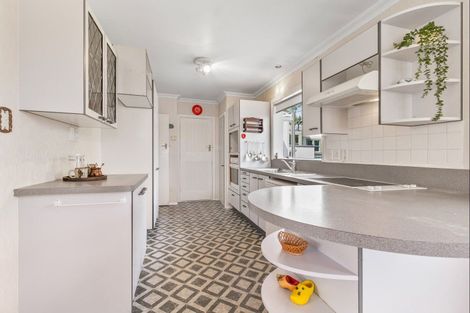 Photo of property in 37 Duke Street, Levin, 5510